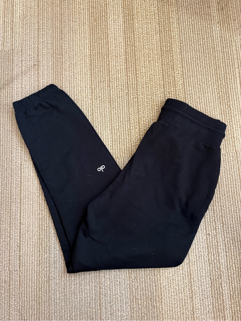 ALO Black Jogger Sweatpants